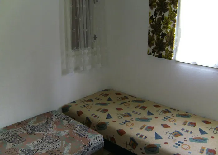 Prázdninový dům Im Donauknie Fuer Familien & Hunde