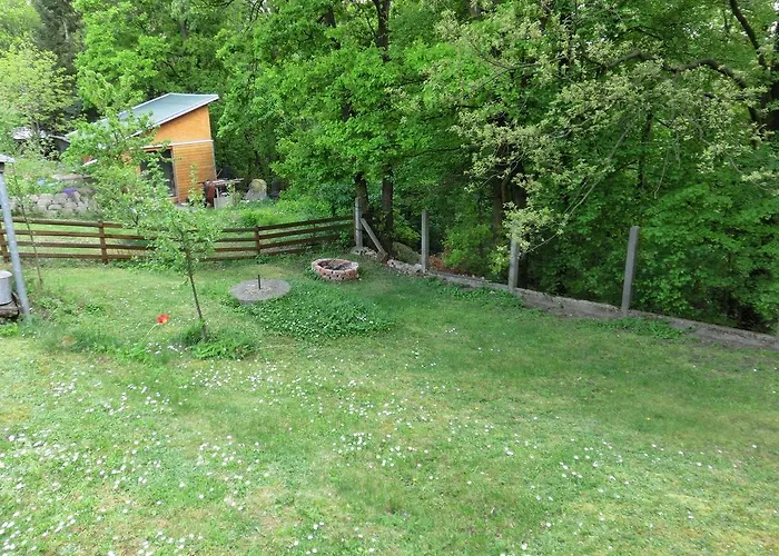 Im Donauknie Fuer Familien & Hunde